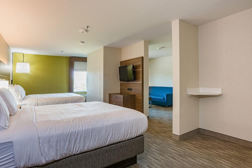 Holiday Inn Express Hotel & Suites Swansea By Ihg Ngoại thất bức ảnh
