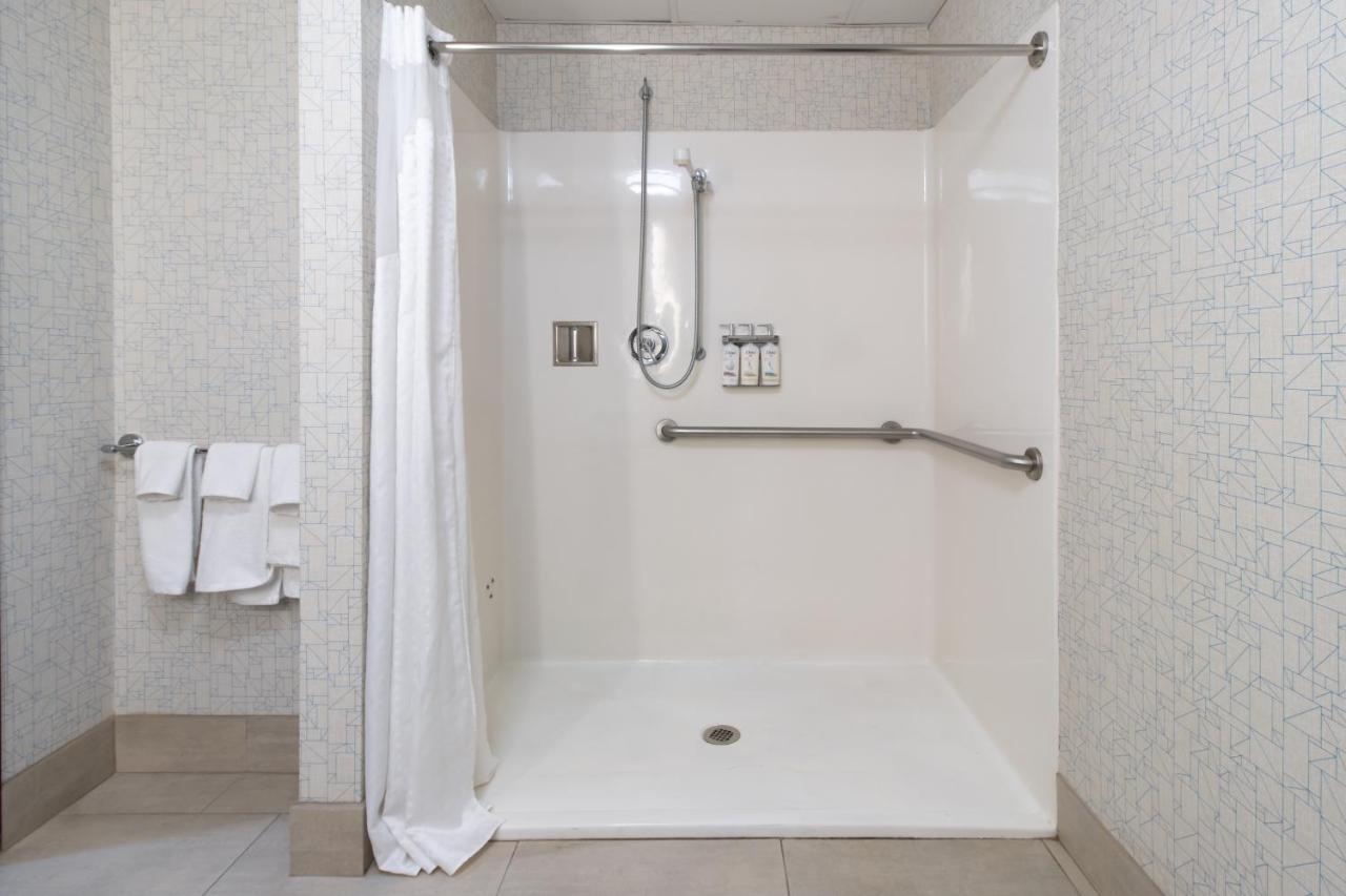 Holiday Inn Express Hotel & Suites Swansea By Ihg Ngoại thất bức ảnh