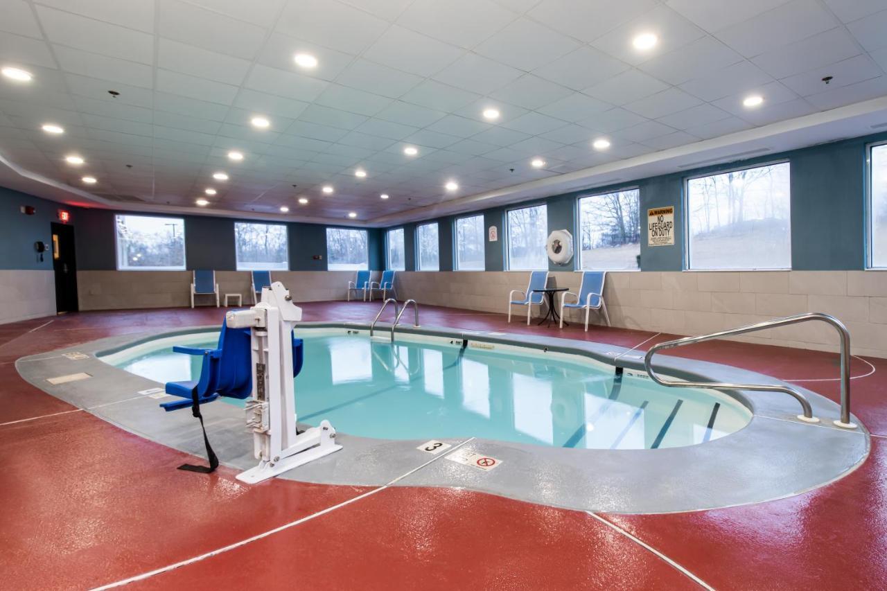 Holiday Inn Express Hotel & Suites Swansea By Ihg Ngoại thất bức ảnh