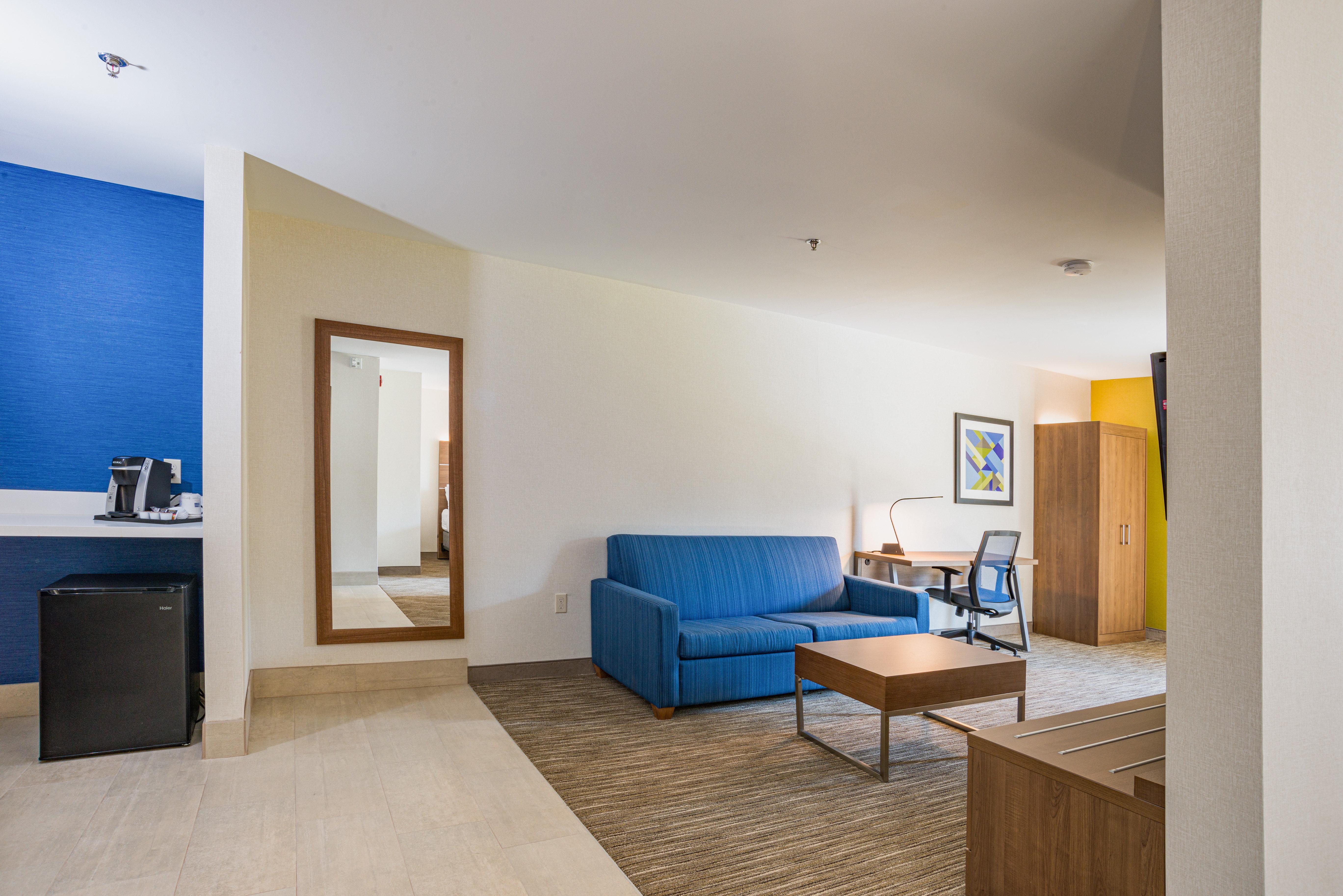 Holiday Inn Express Hotel & Suites Swansea By Ihg Ngoại thất bức ảnh